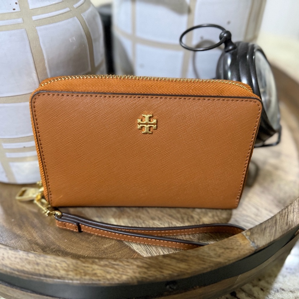 Tory Burch Robinson Zip Continental Wallet
